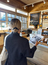 Load image into Gallery viewer, Kiss Kiss Bang Bang Ball Bracelet