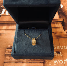 Load image into Gallery viewer, Your Peronal Necklace Written in Al Masnad Letters
