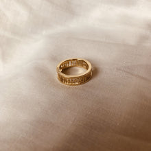 Load image into Gallery viewer, Al Masnad Customized Ring, Yellow Gold
