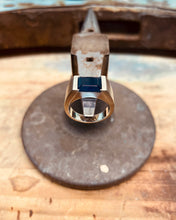 Load image into Gallery viewer, EYS Blue Sapphire
