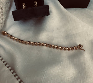 More than a Female Chain Bracelet